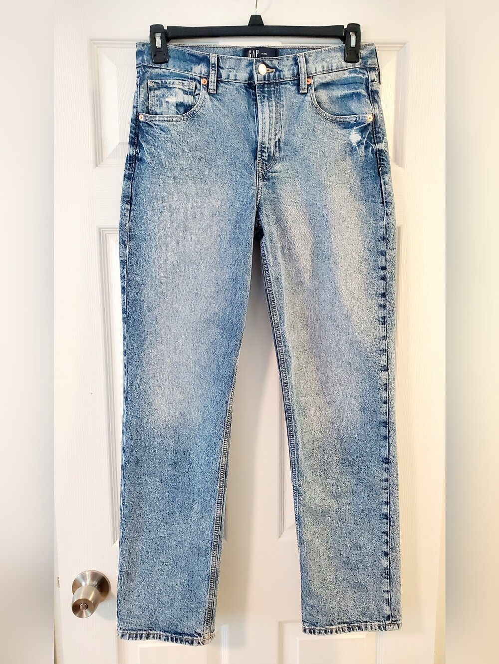 GAP Straight-Leg Jeans 90's Style